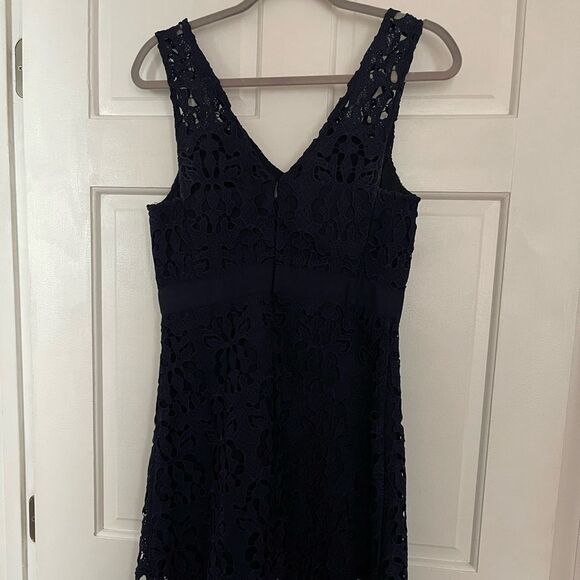 NWOT Banana Republic navy lace dress,8P - Picture 1 of 6
